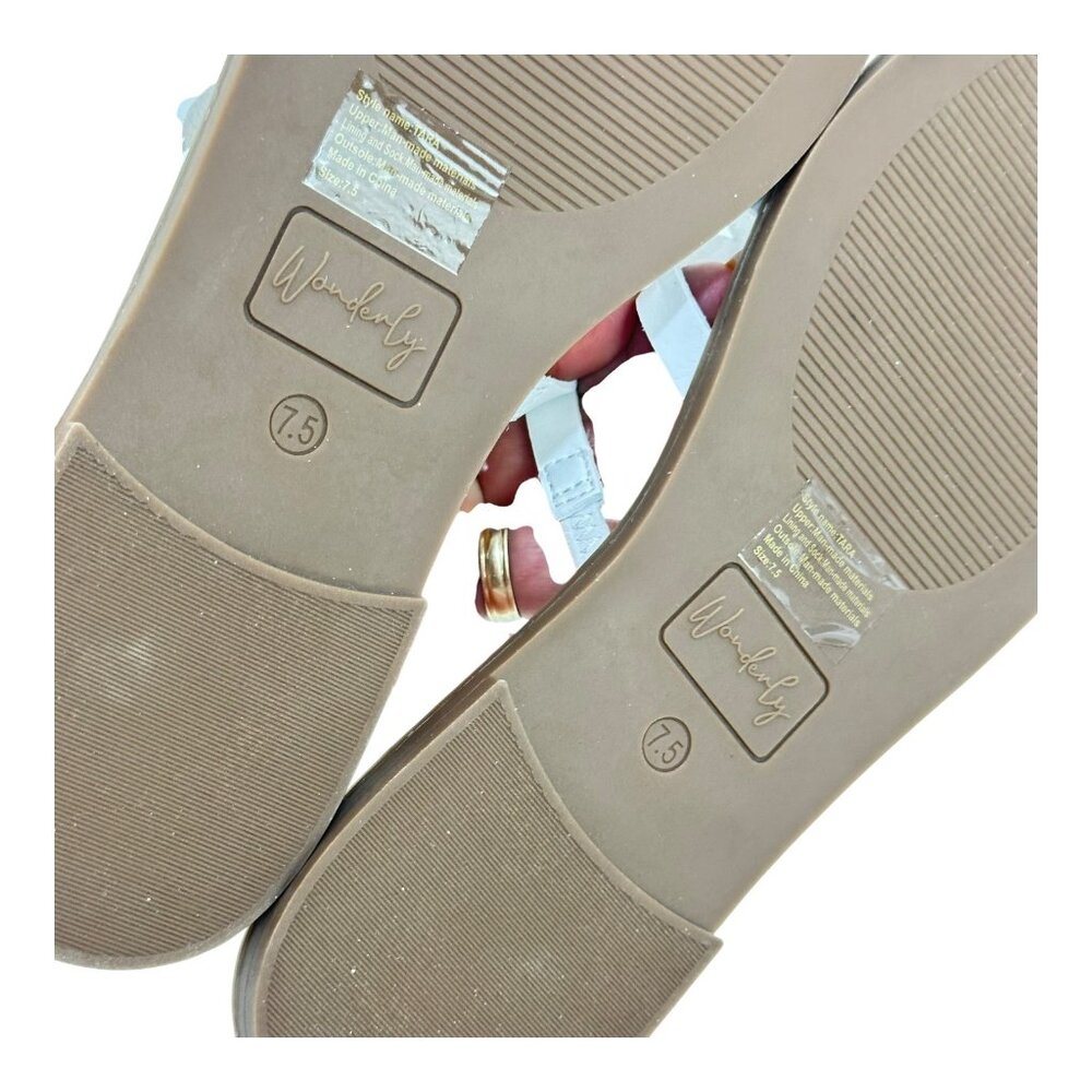 Wonderly Tara Womens White Woven Slide Sandals Size 7.5 Faux Leather - Picture 4 of 13